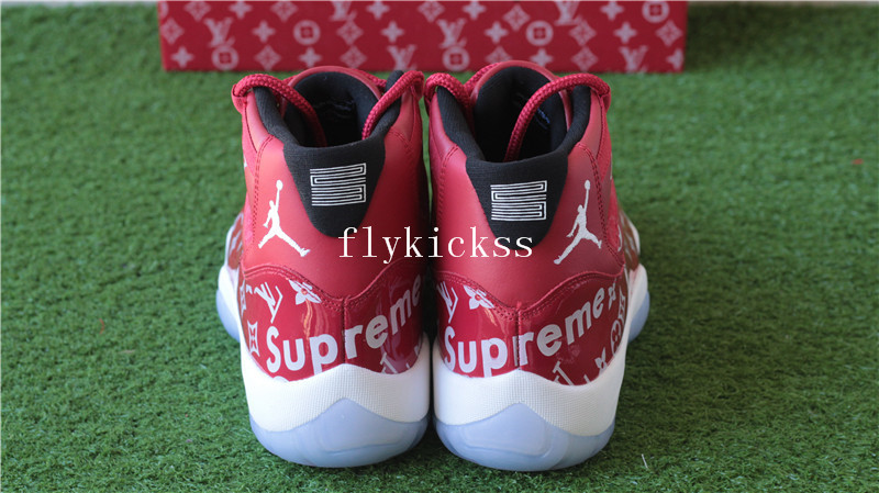 Air Jordan 11 Gym Red x Supreme